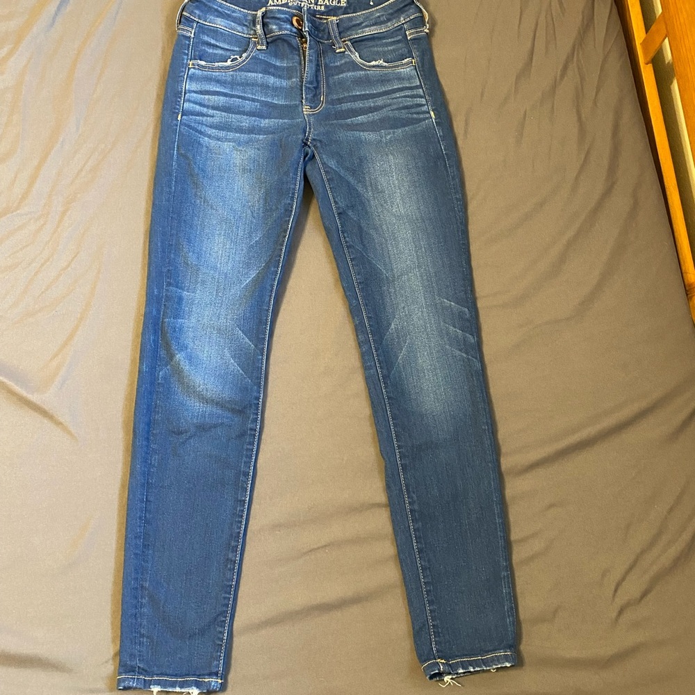 American Eagle size 4 SHORT Jeggings